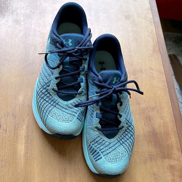 Under Armour Threadborne Running Shoe size 8.5 - Picture 1 of 6